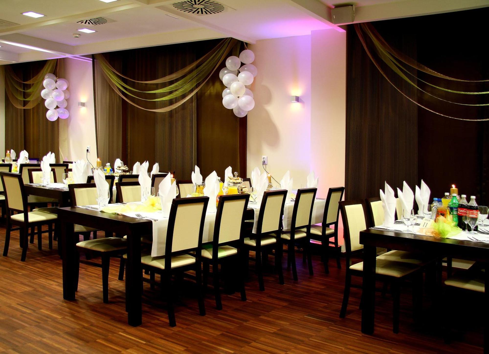Aviator Hotel&Spa Kielce Exterior foto